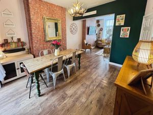 Dining room- click for photo gallery